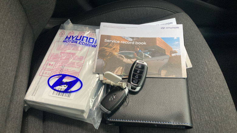 Hyundai KONA 100kW Premium 39kWh 5dr Auto Electric Hatchback